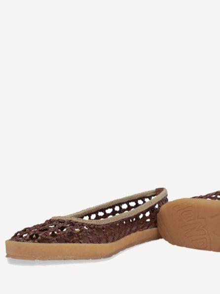 Weeve Handwoven Leather Ballet Flats Choc