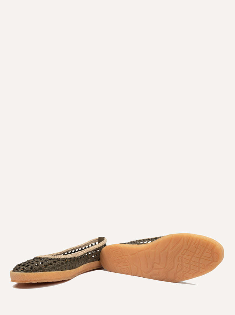 Weeve Handwoven Leather Ballet Flats Olive
