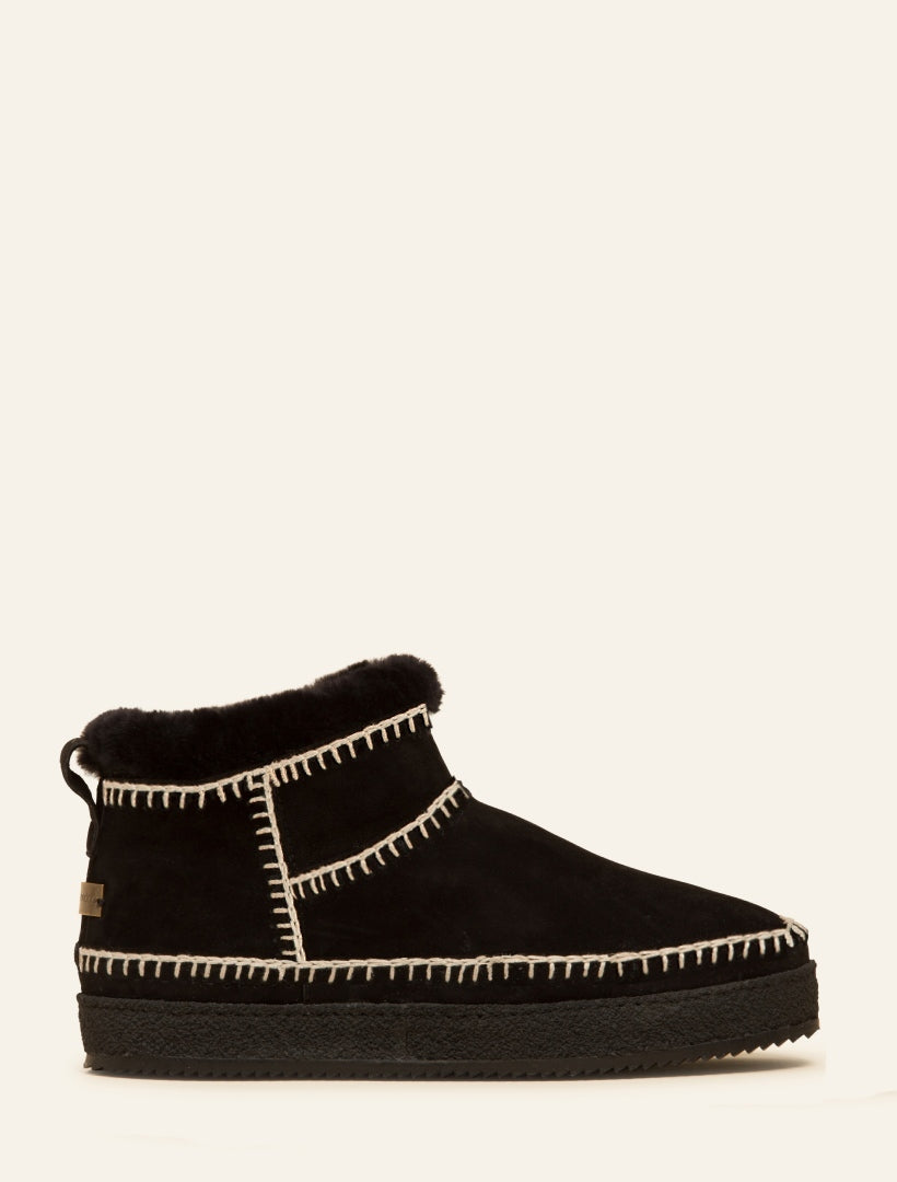 Nyuki Low Pull On Ankle Boot Black Suede Natural