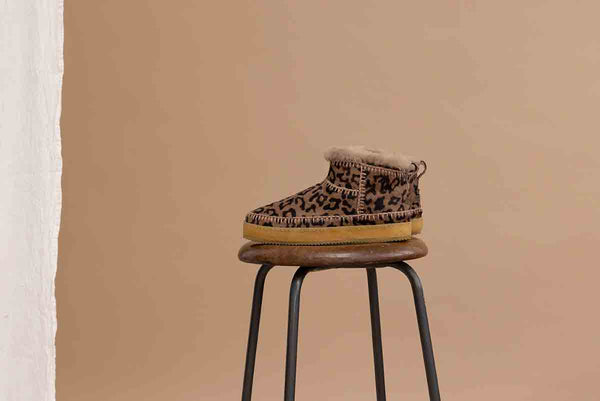 How to clean your favourite suede boots - Our 3 magic tips !