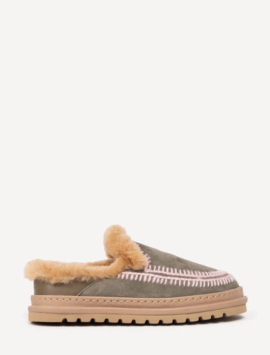 Jun 4.2. Slippers Moss Suede Baby Pink - Preorder - Ships 25 August 2026
