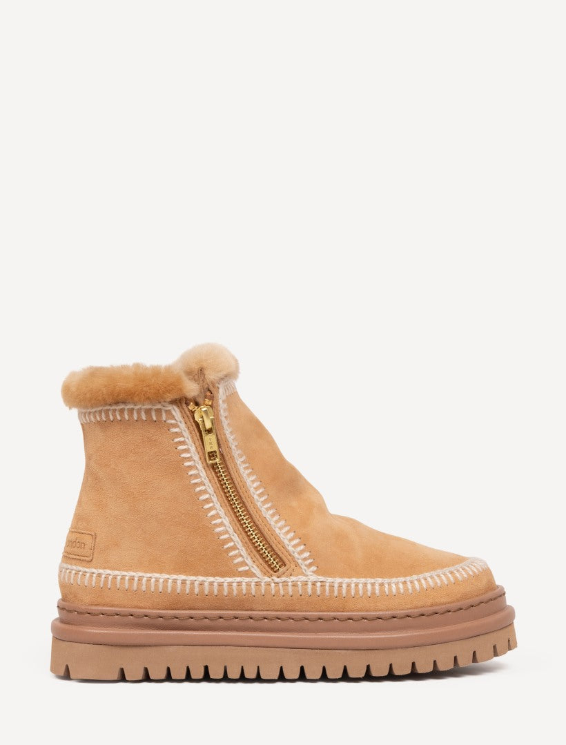Setsu 4.0. Crochet Chestnut Suede Natural - Preorder - Ships 25 August 2026