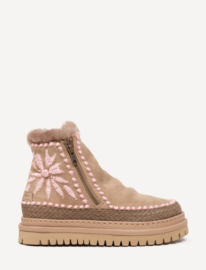 Setsu 4.0. Floral Otter Suede Baby Pink - Preorder - Ships 22 July 2026