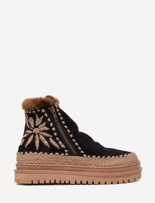 Setsu 4.0. Floral Black Suede Brown - Preorder - Ships 25 August 2026