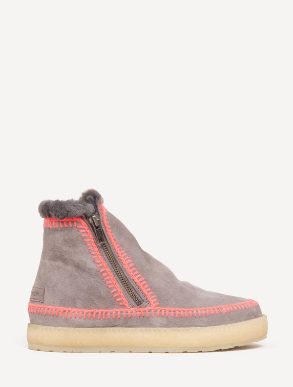 Setsu Crochet Crepe Grey Suede Neon Pink