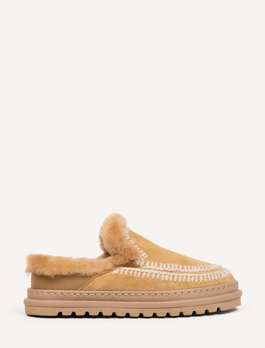 Jun 4.2. Slippers Biscotti Suede Natural - Preorder - Ships 25 August 2026
