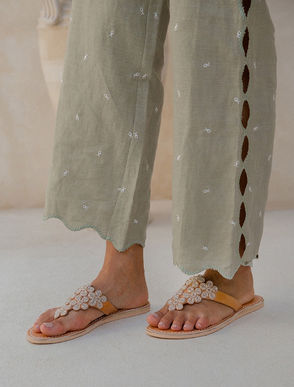 Cooper Flat Light Brown Silver