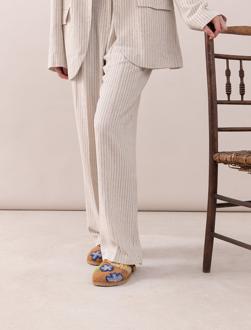 Drift French Knot Mustard Suede Multi