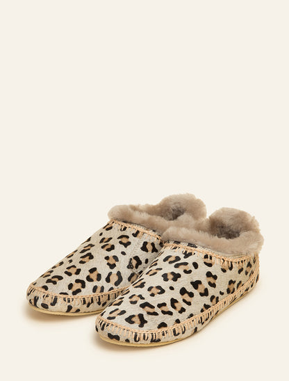 Fuyu Crochet Sheepskin Slipper Boots Leopard