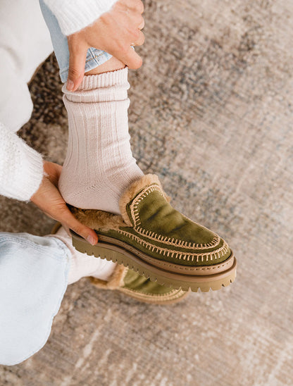 Jun 4.0. Slippers Fern Suede Beige