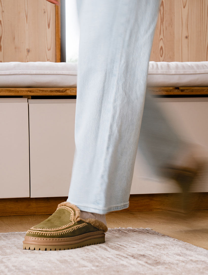 Jun 4.0. Slippers Fern Suede Beige