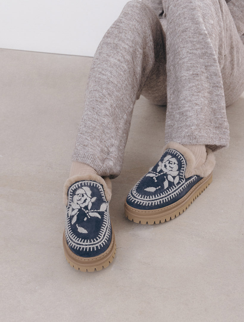 Jun 4.0. Rose Slippers Marine Suede Light Grey