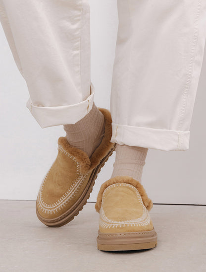 Jun 4.2. Slippers Biscotti Suede Natural