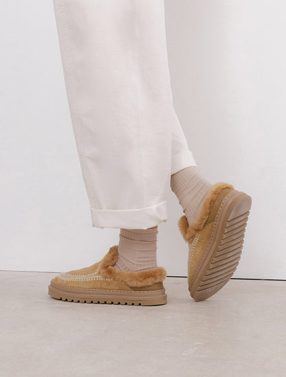 Jun 4.2. Slippers Biscotti Suede Natural