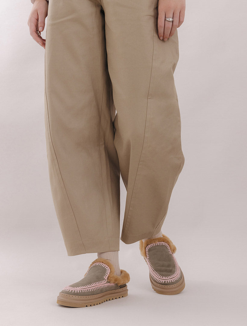 Jun 4.2. Slippers Moss Suede Baby Pink