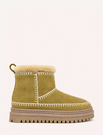 Nyali 4.0. Crochet Army Suede Natural
