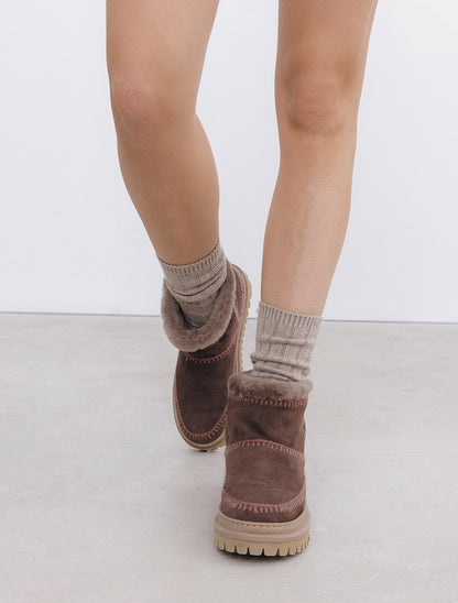 Nyali 4.0. Crochet Choc Suede Rosso