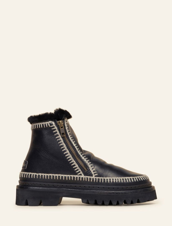 Setsu 3.0. Crochet Ankle Boot Black Leather Light Grey