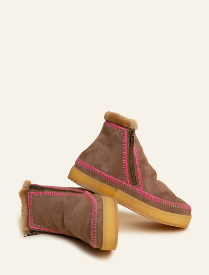 Setsu Crochet Ankle Boot Camel Suede Pink