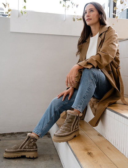 Setsu 3.0. Paisley Ankle Boot Otter Leather Wheat