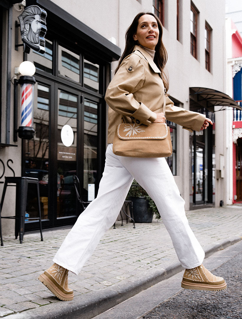 Setsu 4.0. Floral Ankle Boot Saffron Suede Natural