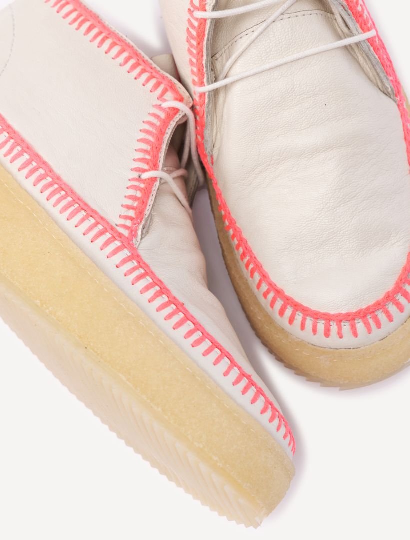 Shenje Low Platform Chukka Boots Milk Neon Pink