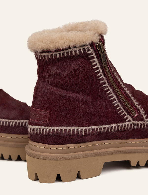 Setsu 3.0. Crochet Ankle Boot Burgundy Pony Wheat