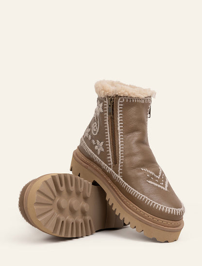 Setsu 3.0. Paisley Ankle Boot Otter Leather Wheat