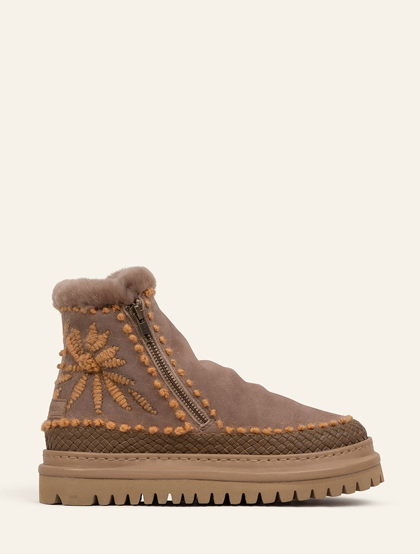 Setsu 4.0. Floral Ankle Boot Taupe Suede Peach