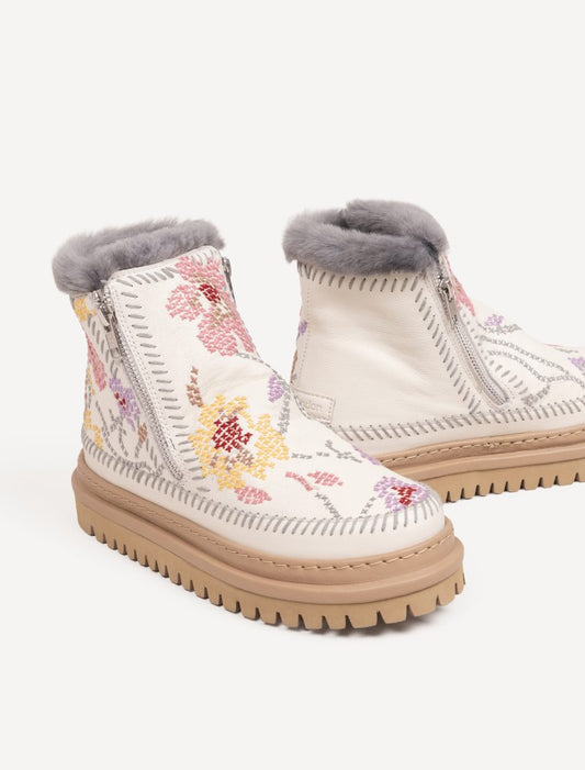 Setsu 4.0. Folk Milk Leather Multi - Preorder - Ships 25 August 2026
