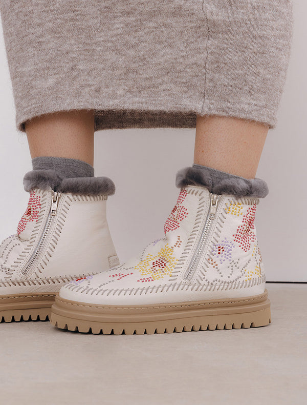 Setsu 4.0. Folk Milk Leather Multi
