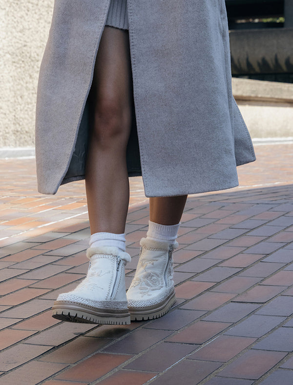 Setsu 4.0. Rose Milk Leather Natural - Preorder - Ships 28 September 2026