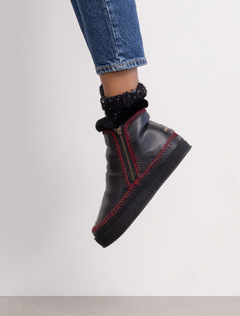 Setsu Crochet Ankle Boot Black Leather Maroon