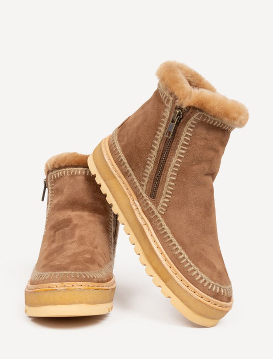 Setsu Wedge Crochet Nutmeg Suede Hemp - Preorder - Ships 25 August 2026