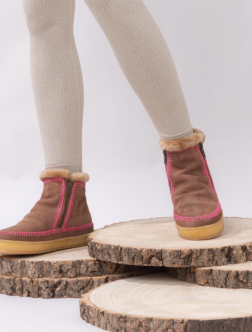 Setsu Crochet Ankle Boot Camel Suede Pink