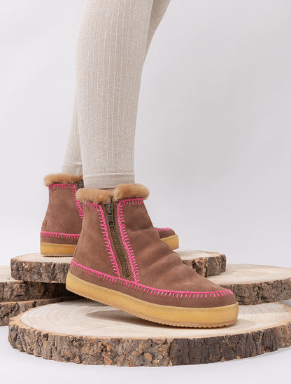 Setsu Crochet Ankle Boot Camel Suede Pink