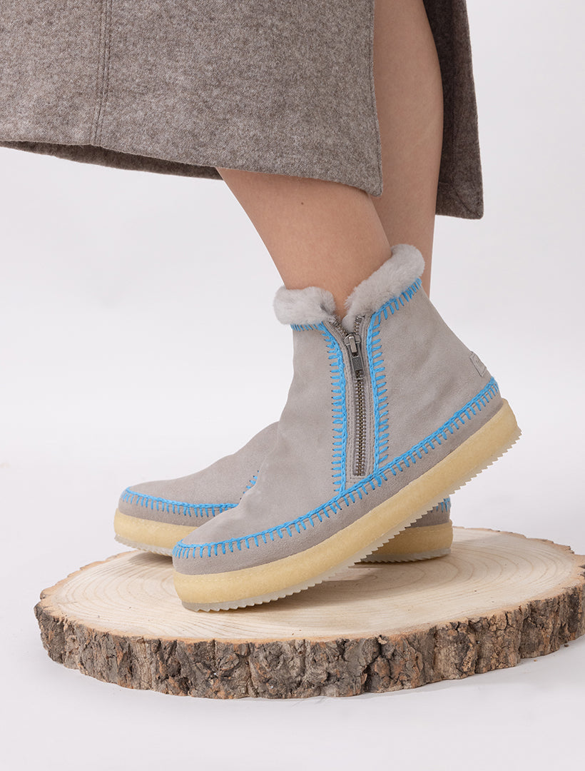 Setsu Crochet Ankle Boot Fossil Suede Neon Blue