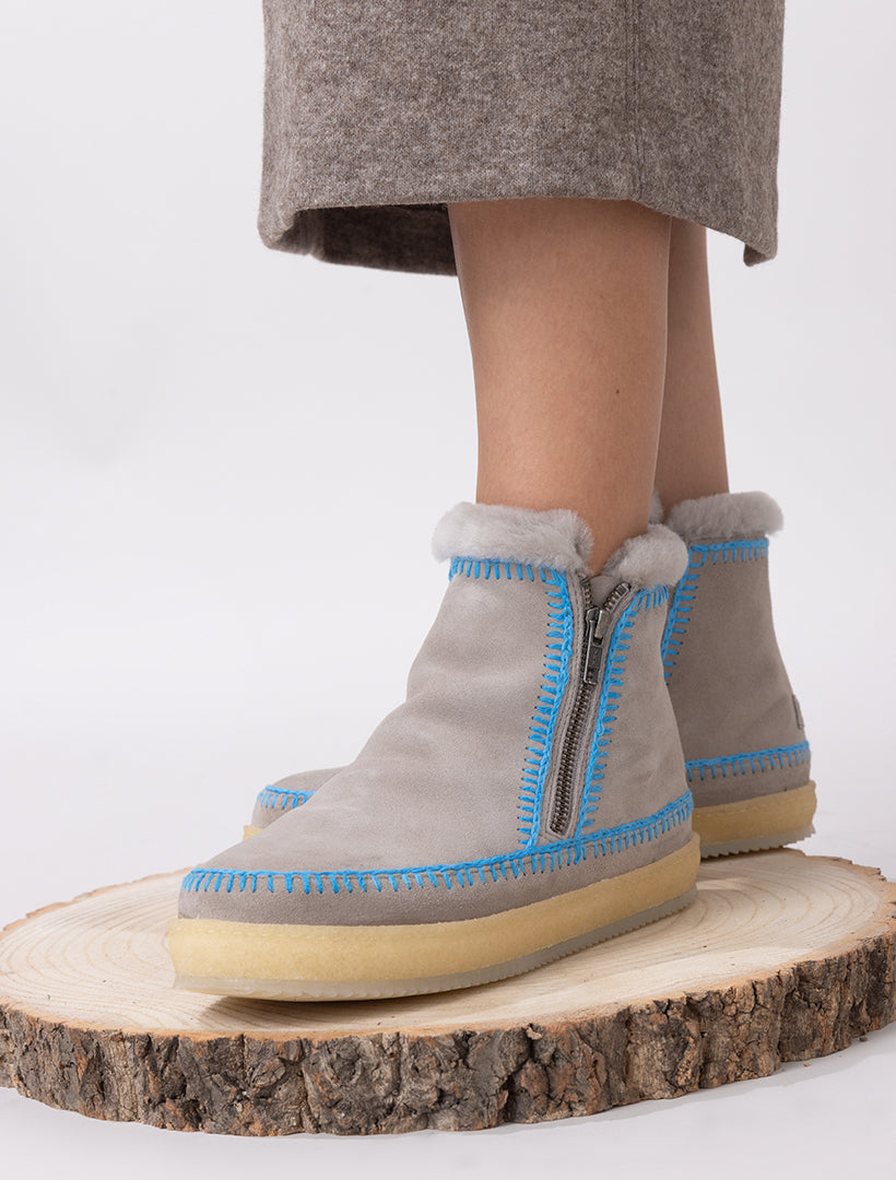 Setsu Crochet Ankle Boot Fossil Suede Neon Blue