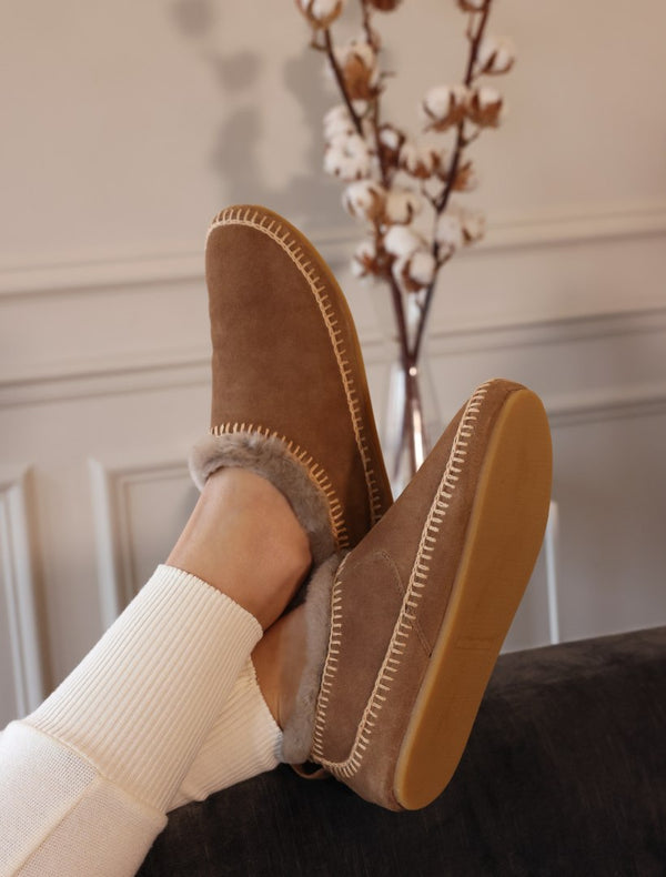 Fuyu Crochet Sheepskin Slipper Boots Camel Suede