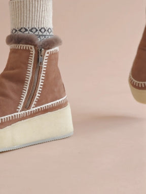 Laidback London Setsu camel suede beige stitching boot