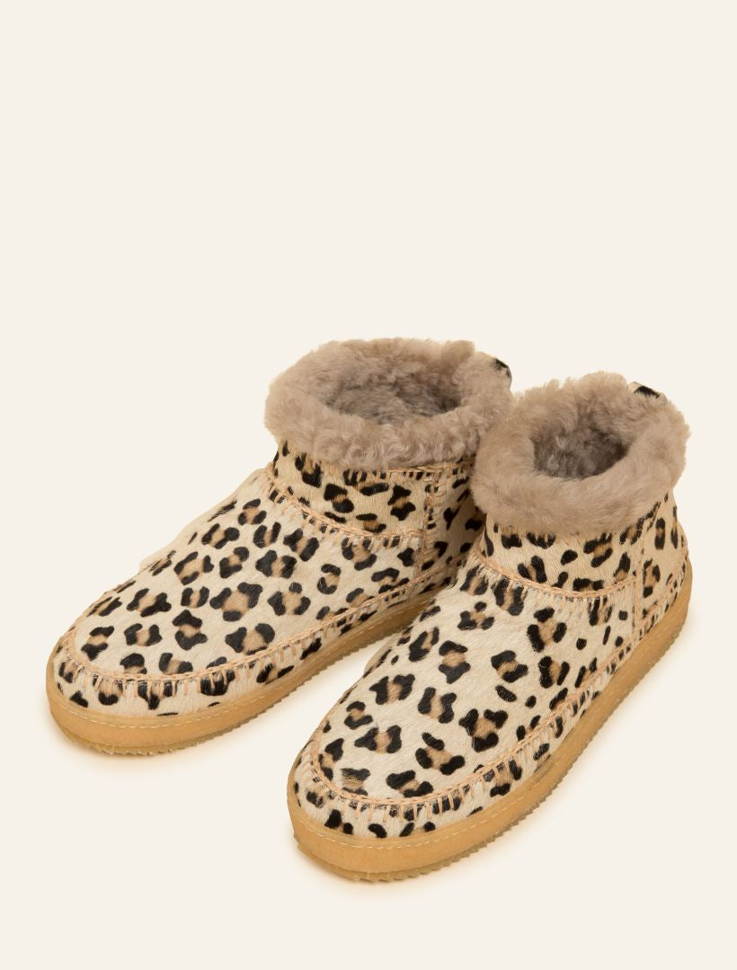 Nyuki Crochet Pull On Ankle Boot Leopard