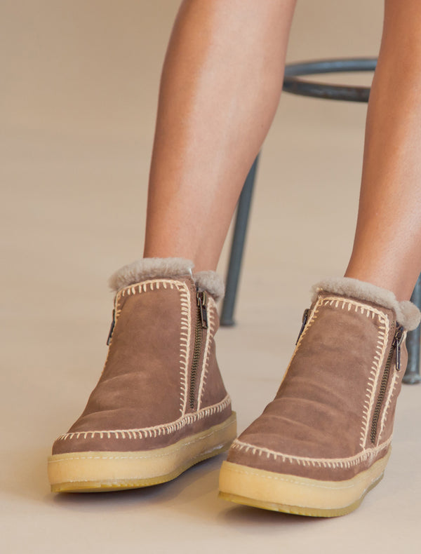 Camel suede crochet ankle boots with beige detailing