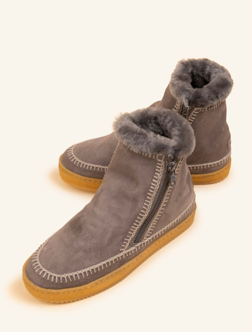 Setsu Inner Wedge Crochet Ankle Boot Grey Suede Light Grey