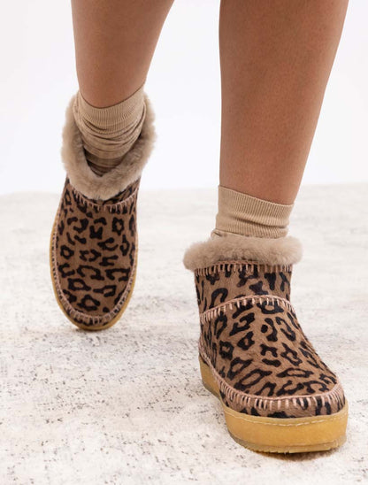 Nyuki Crochet Pull On Ankle Boot Mocha Leopard