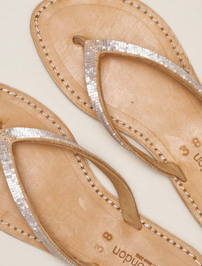 Seri Flat Leather Sandal Snow White